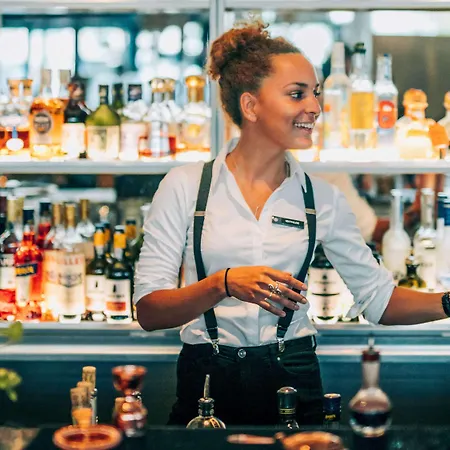 プルマン パリソントレ ベルシー ホテル