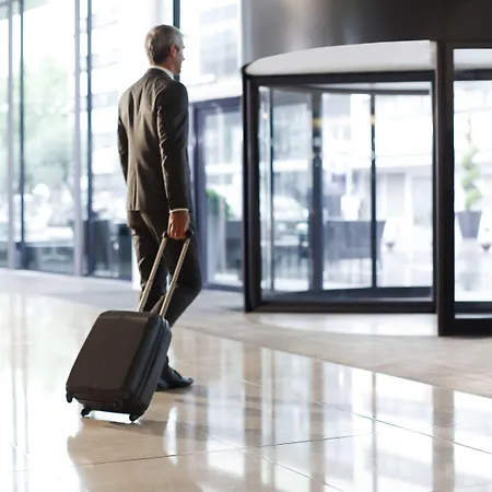 ホテル プルマン パリソントレ ベルシー パリ