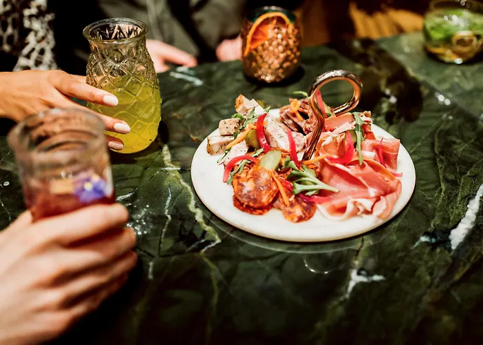 호텔 풀만 센터 - 베르시 4*