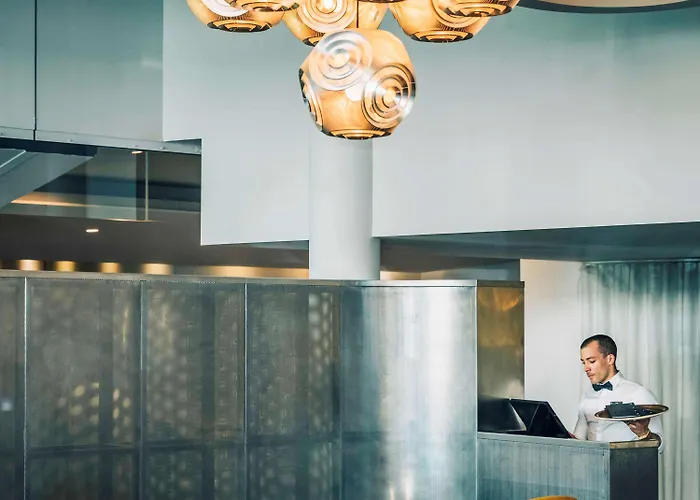 Hotel Pullman Centre - Bercy 4*